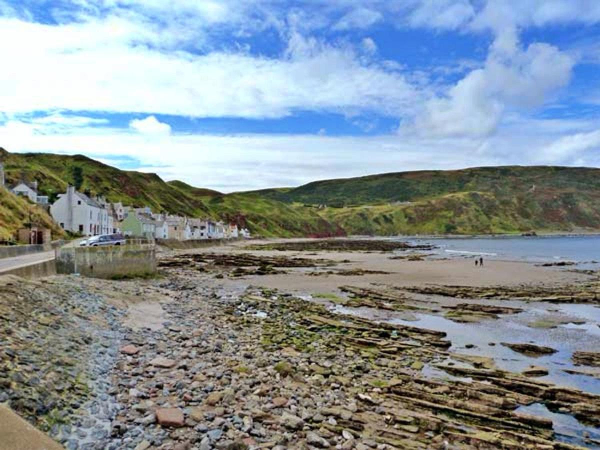 Finest Retreats - Ellie-Jo Cottage Gardenstown Buitenkant foto